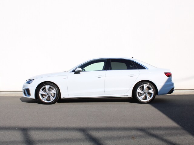 Image about Audi A4 Sedan 40 TDI quattro S line 150(204) kW(PS) S tronic