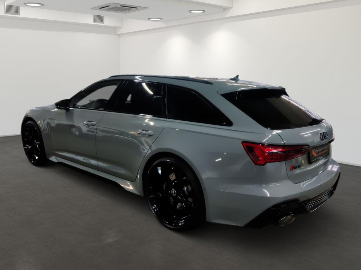 Image about Audi RS 6 Avant performance quattro tiptronic