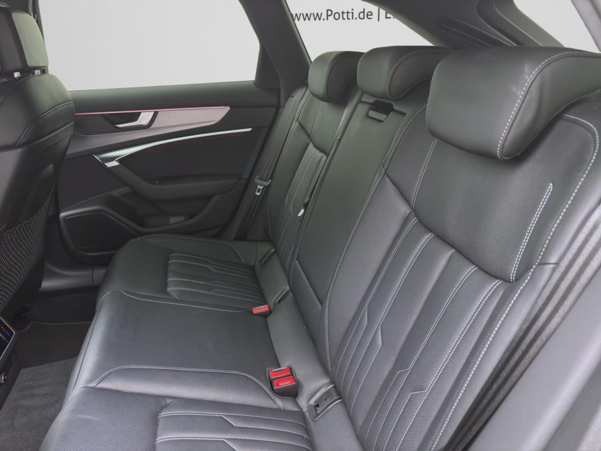 Audi S6 Avant