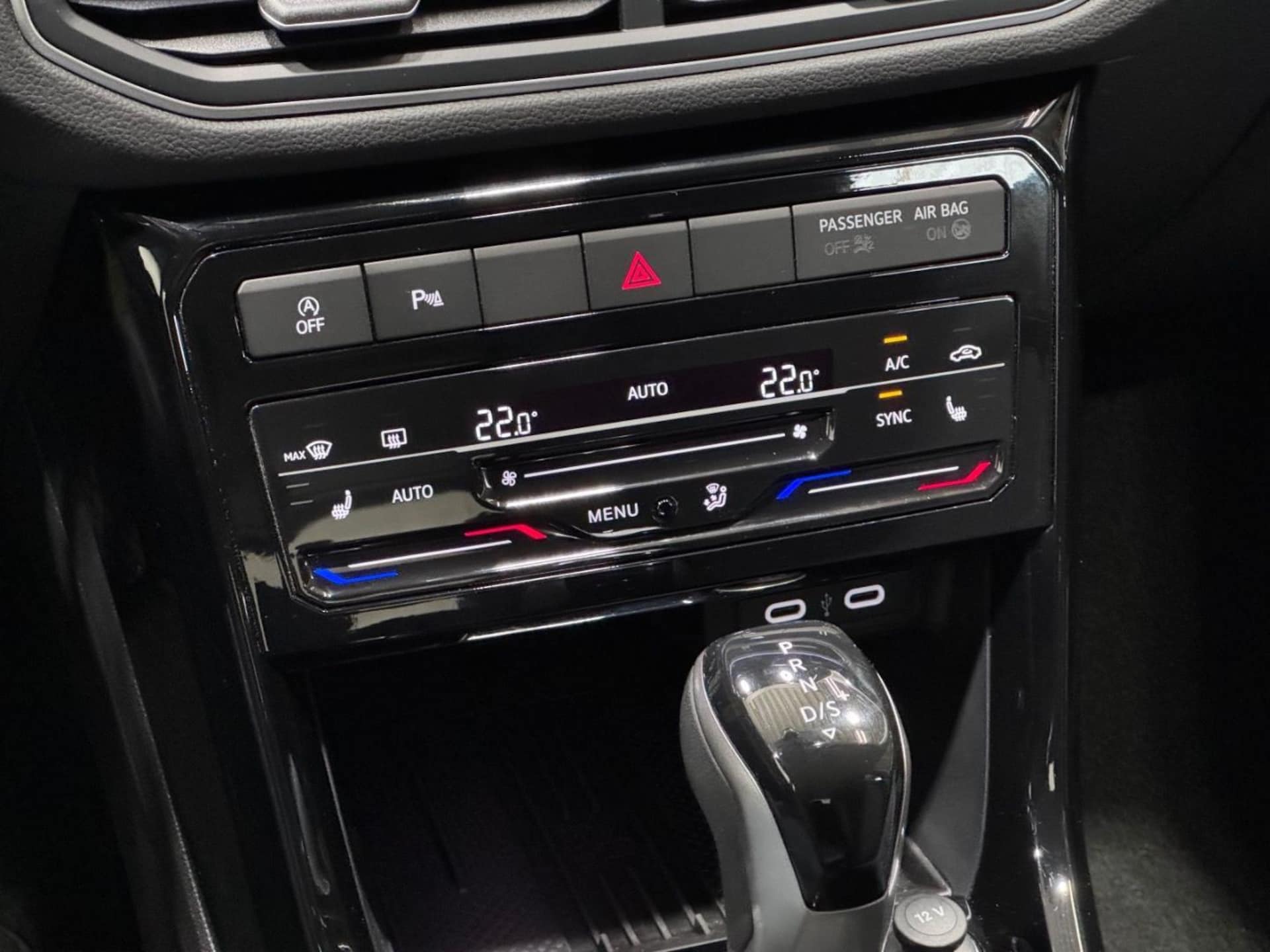 Volkswagen T-Cross Style