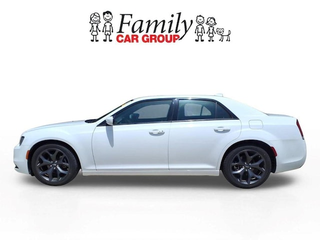 2023 Chrysler 300