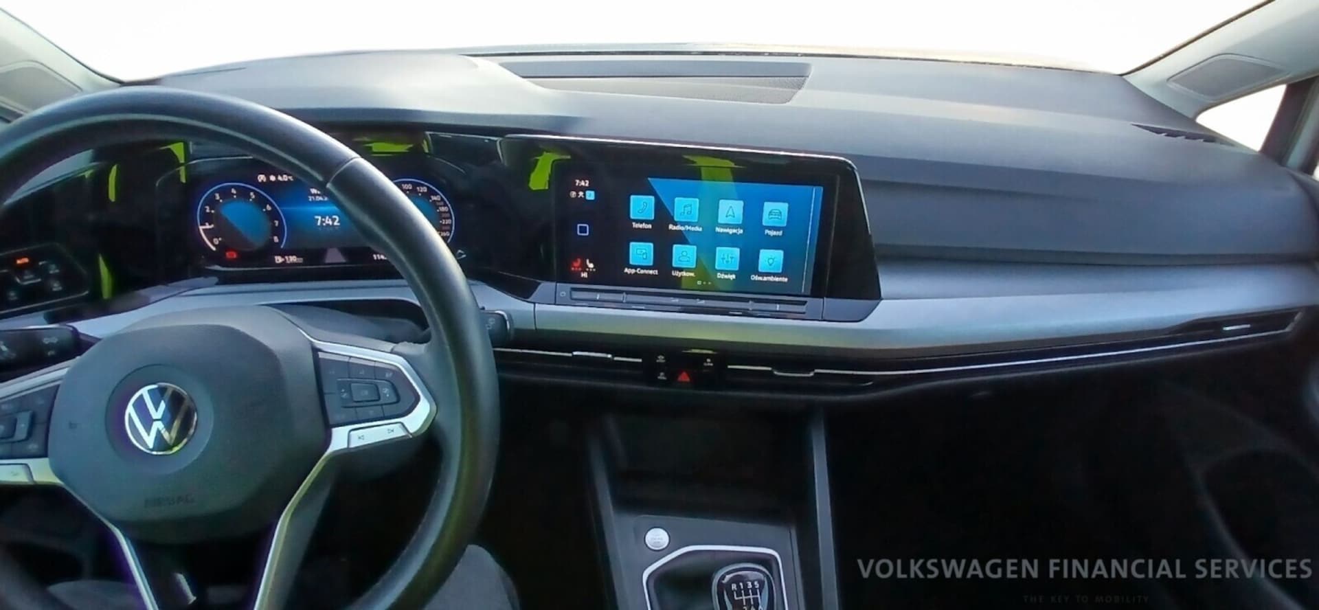 Volkswagen Golf Variant Life