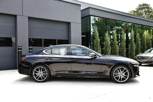 2022 Genesis G70