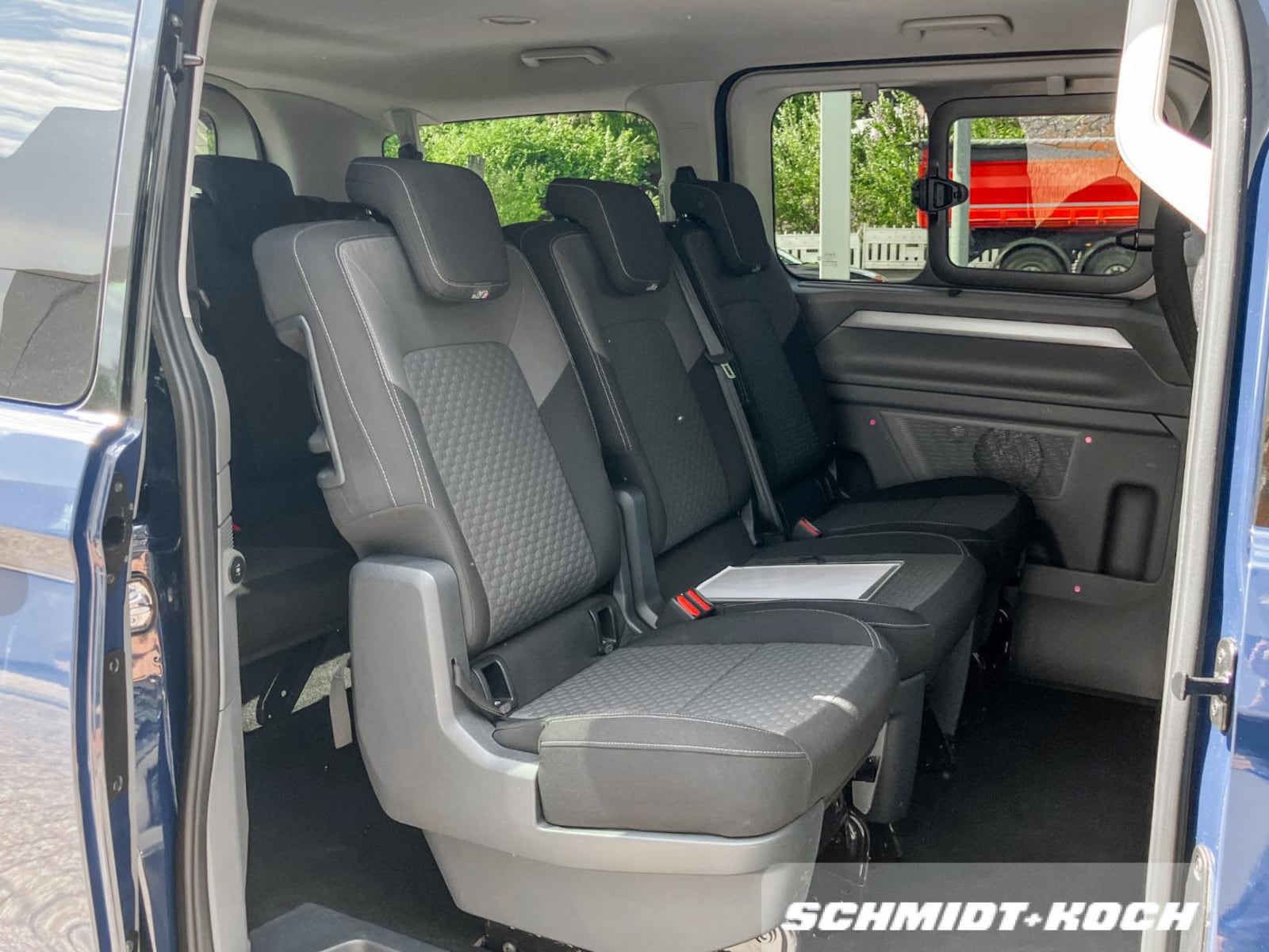 Volkswagen Caravelle – Bild 8