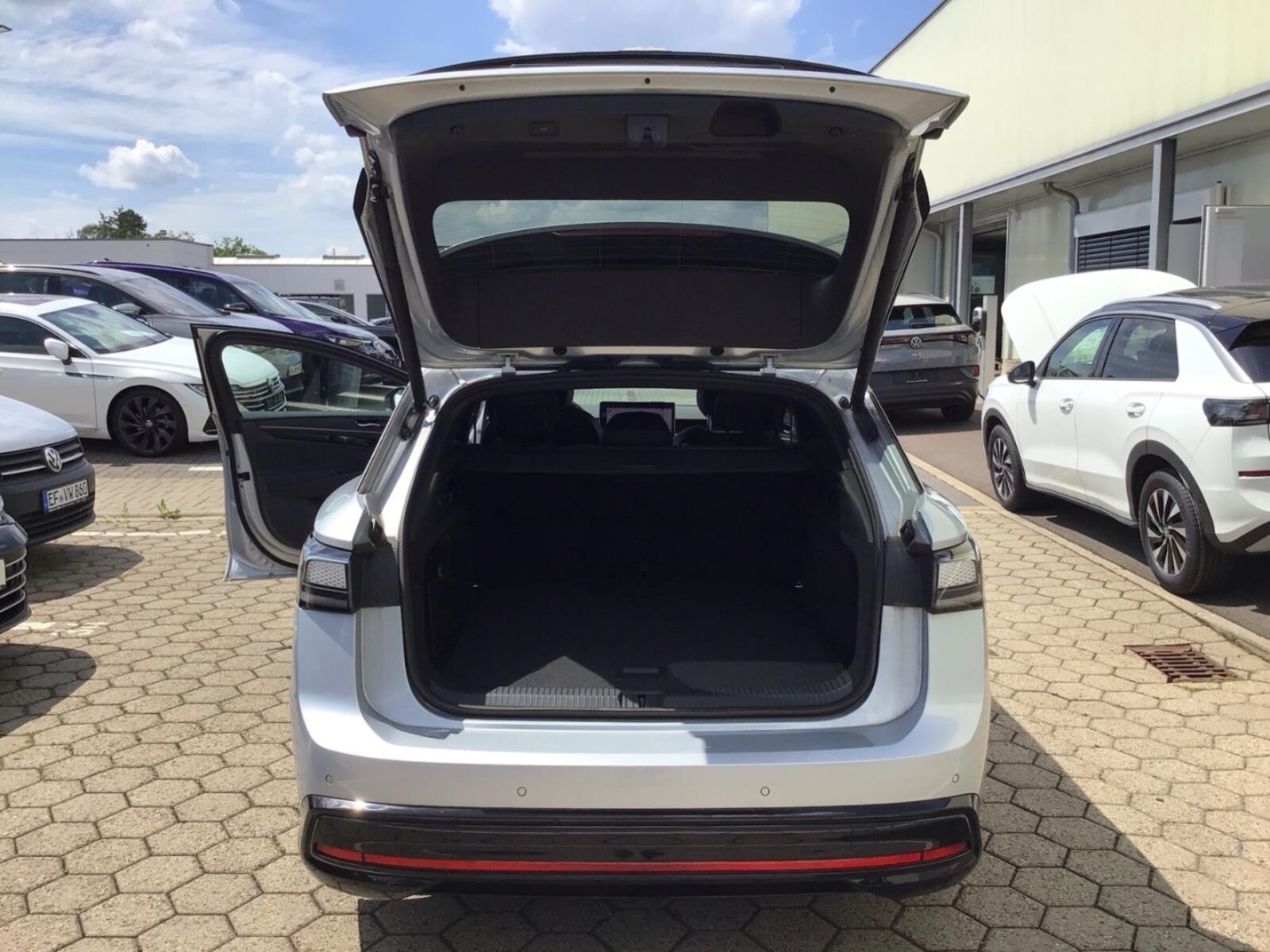 Volkswagen ID.7 Tourer – Bild 12