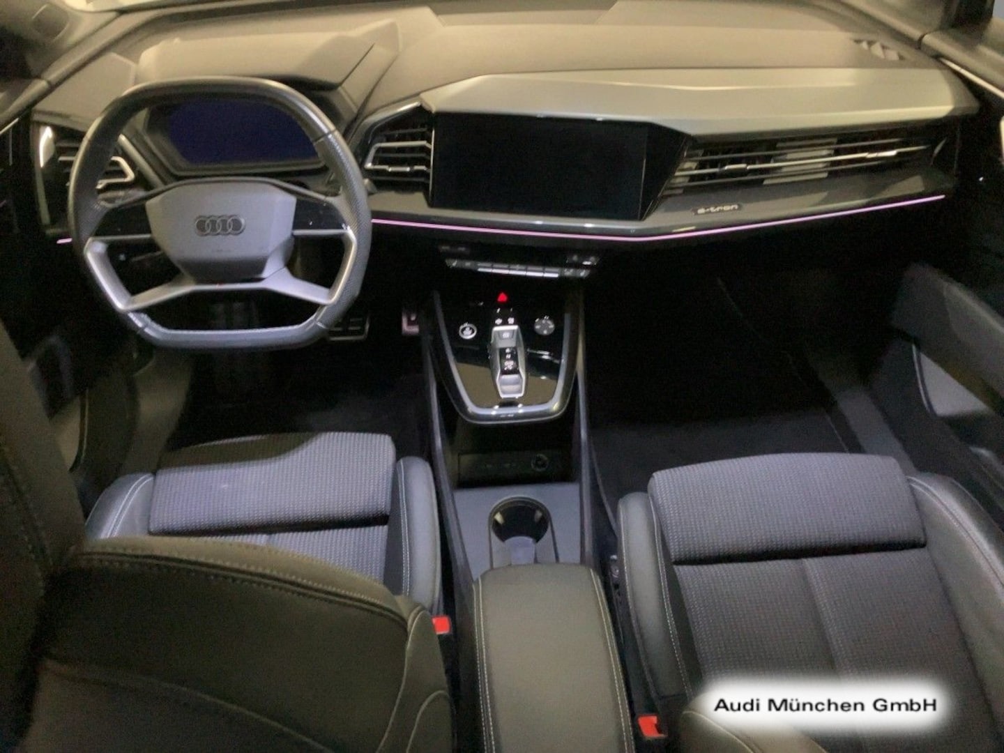 Bild über Audi Q4 e-tron 40 e-tron - für weitere Informationen kontaktieren Sie den Audi Partner