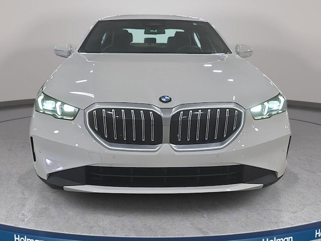 2024 BMW 530i