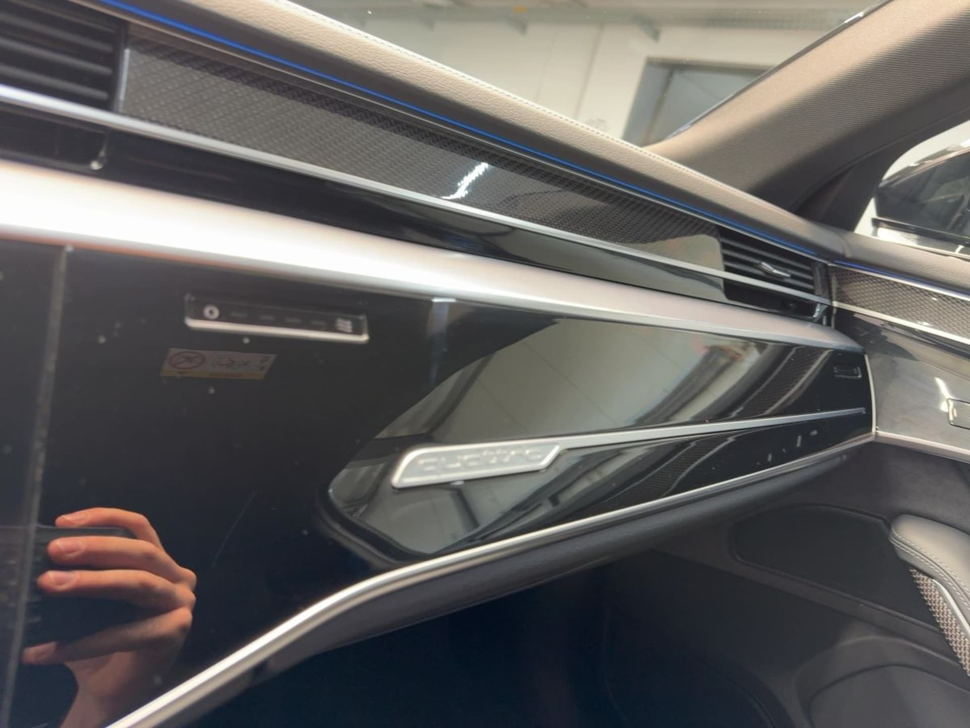 Audi S8