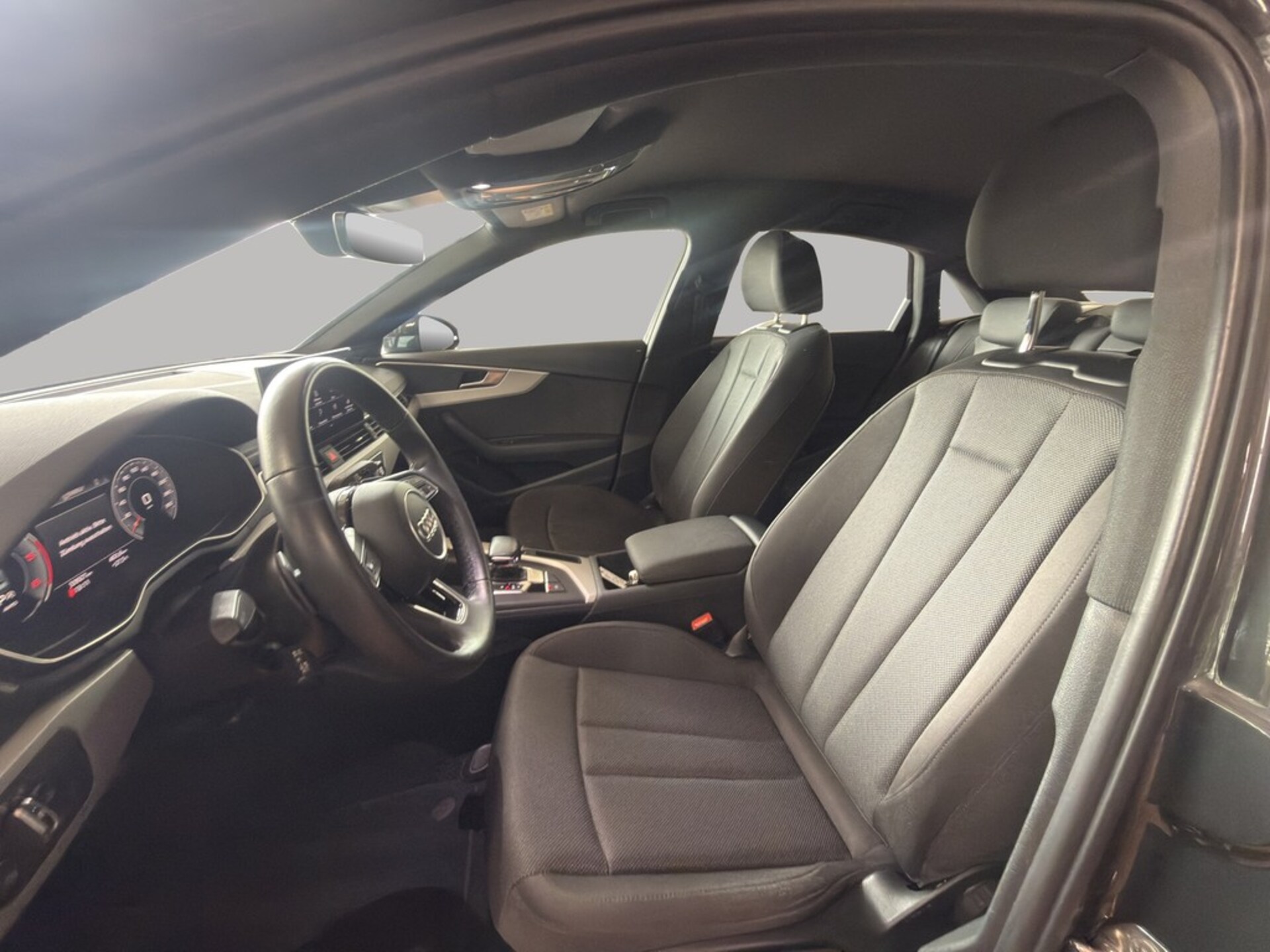 Audi A4 Limousine Advanced