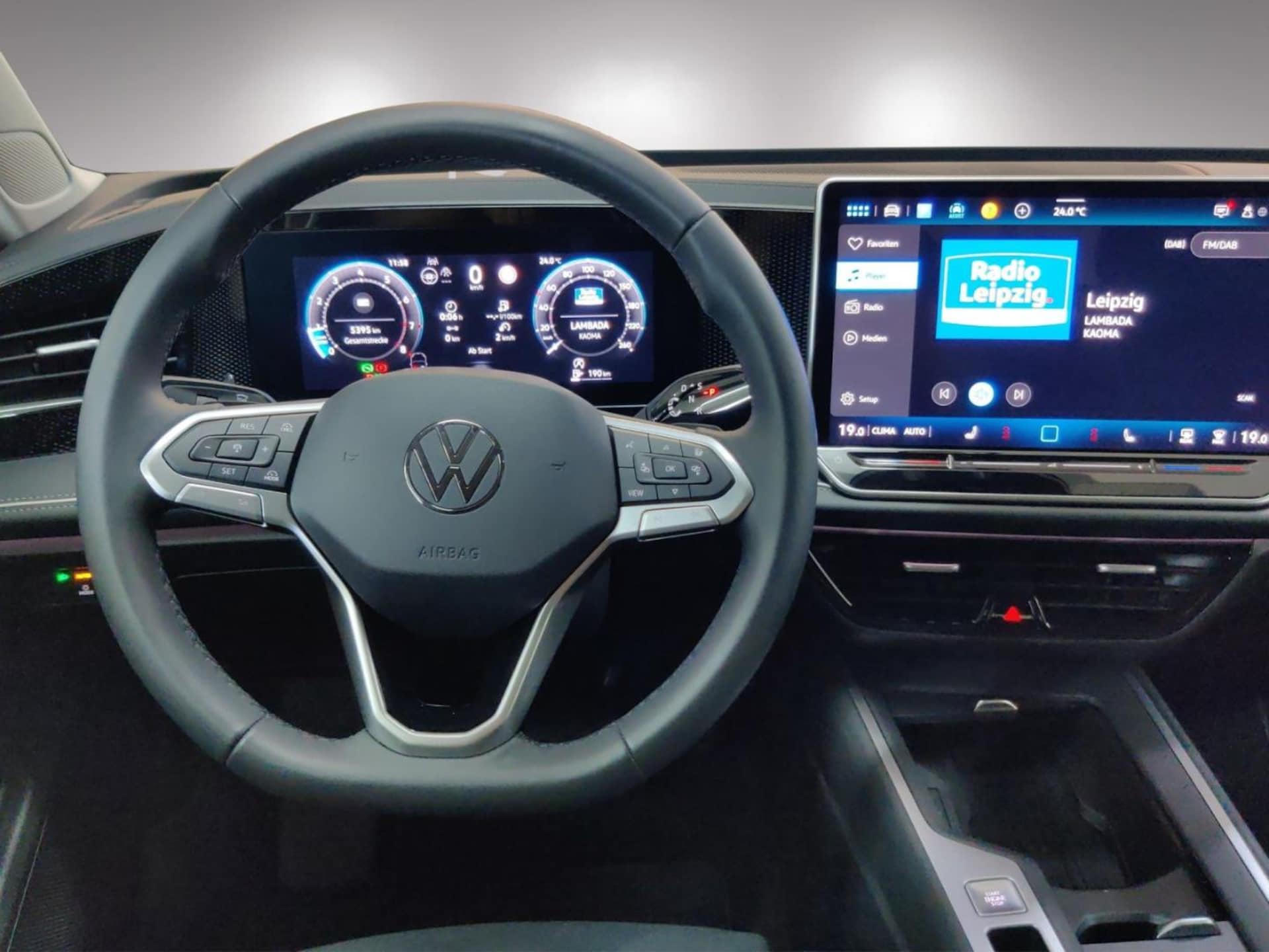 Volkswagen Passat Business