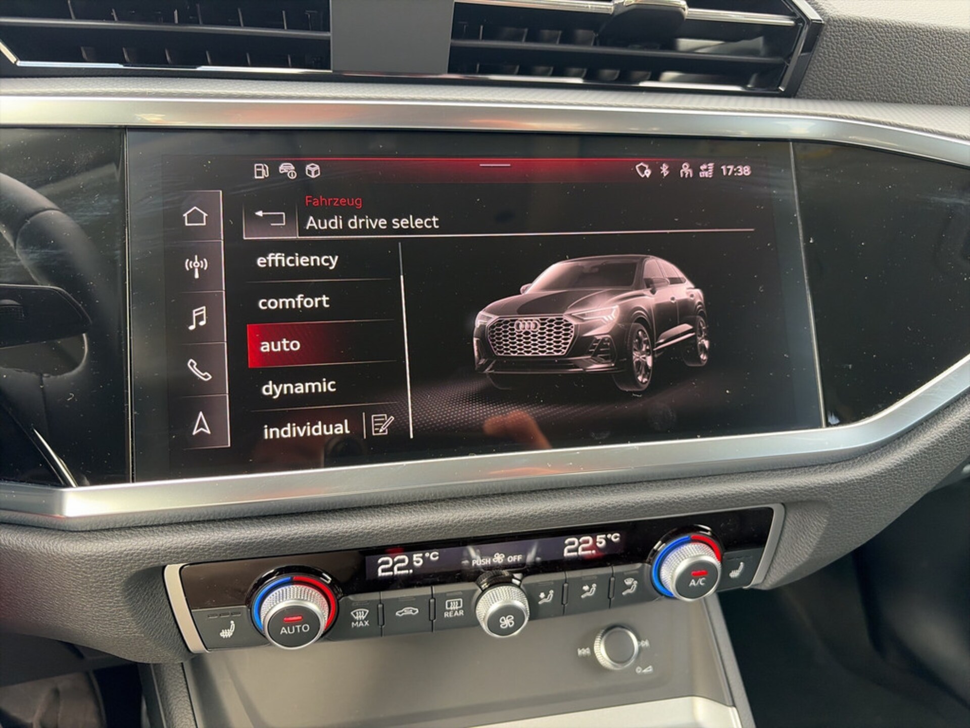 Audi Q3 Sportback S line