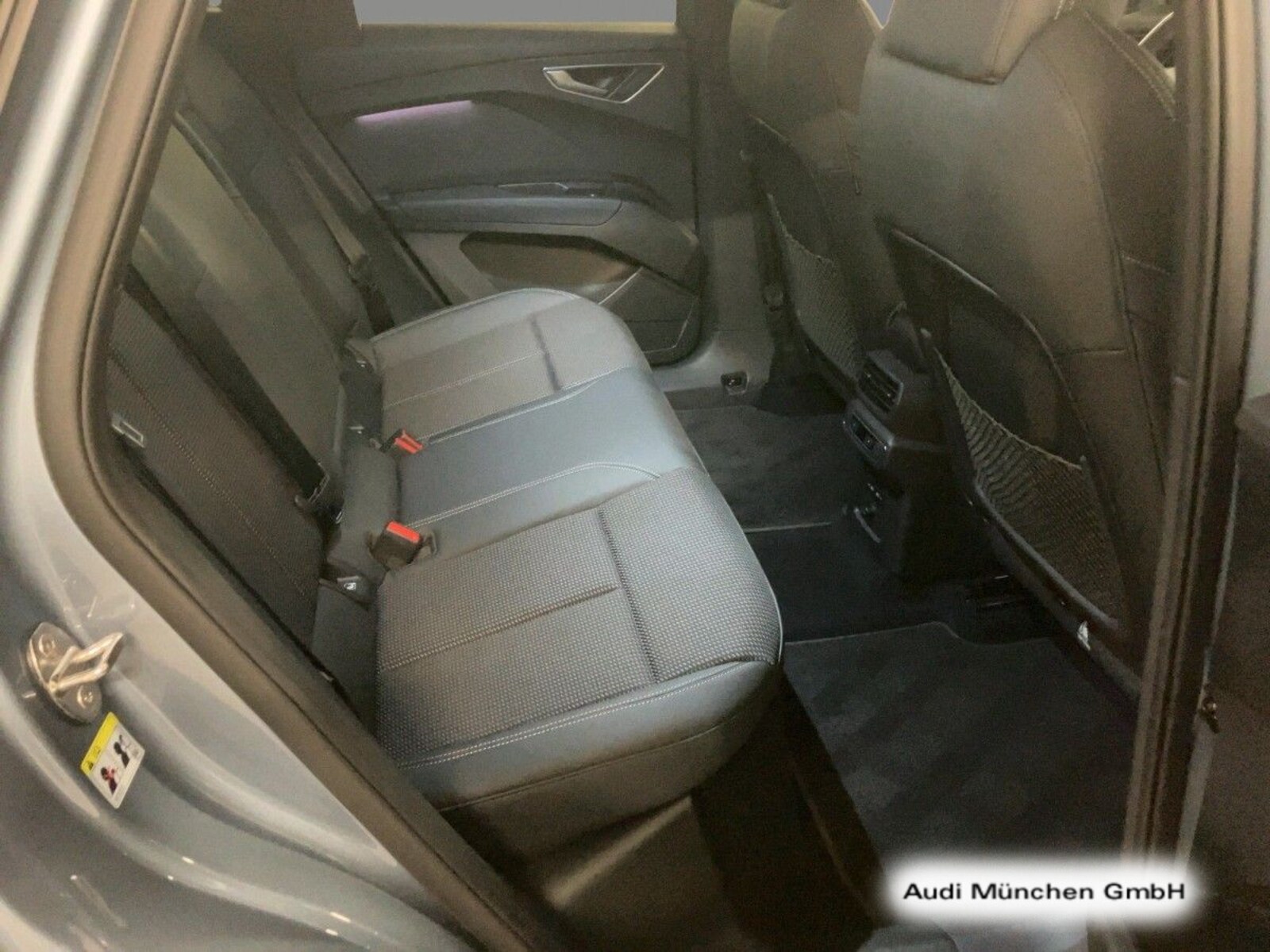 Audi Q4 e-tron – Bild 8