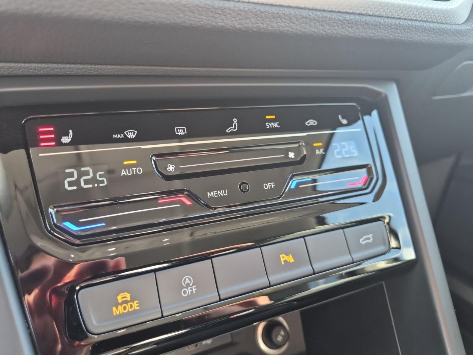 Volkswagen Touran – Bild 13