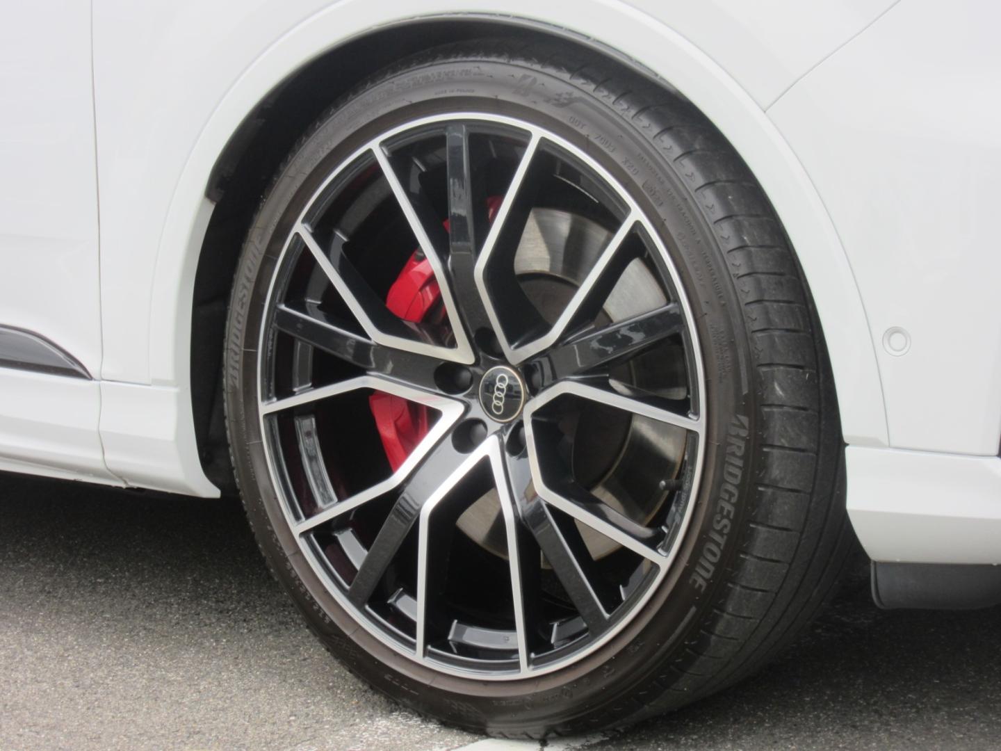 Image about Audi SQ7 SQ7 TFSI 373(507) kW(PS) tiptronic