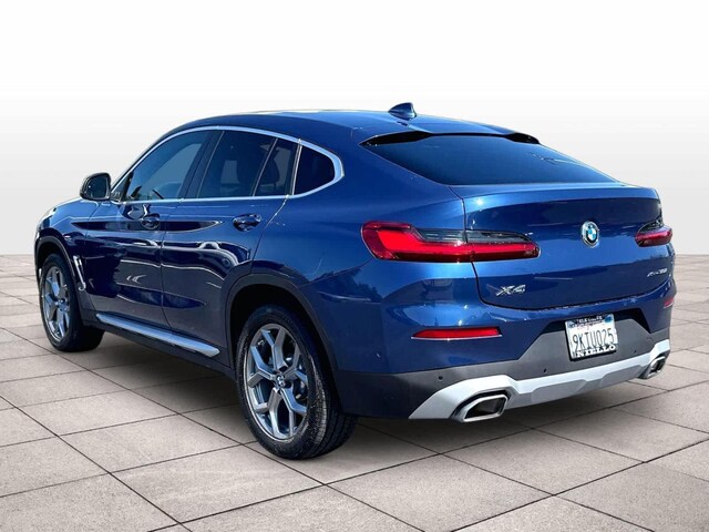 2022 BMW X4