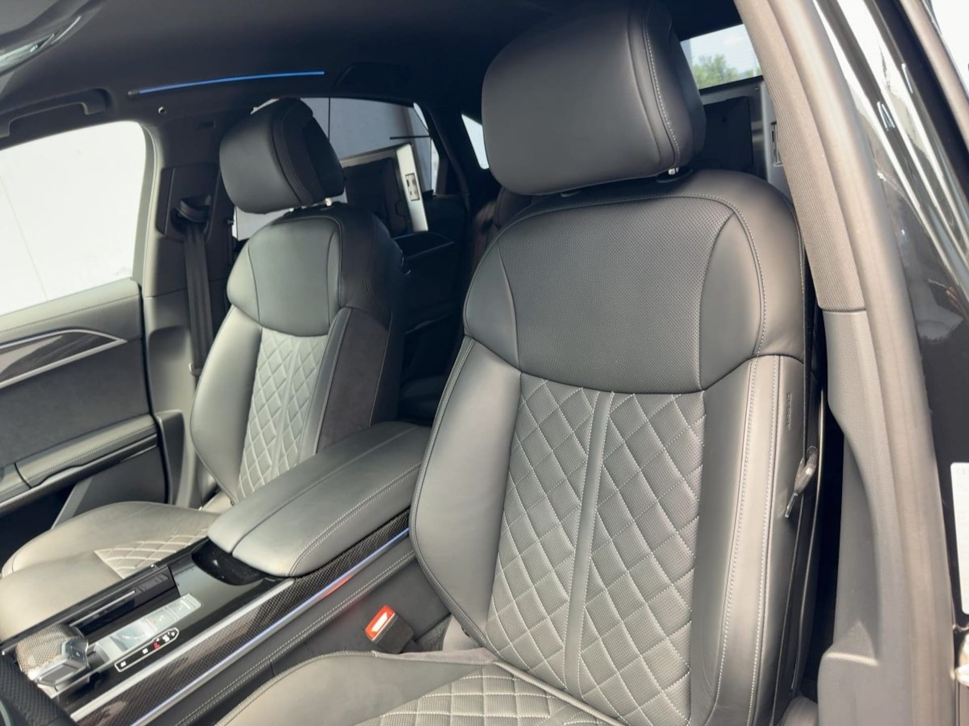 Audi S8