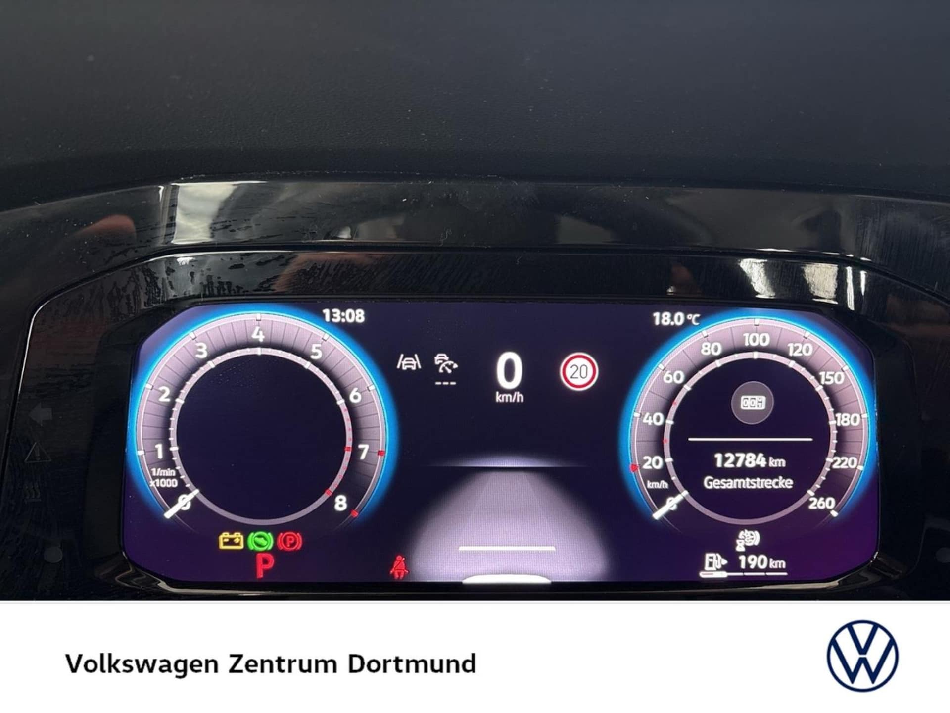Volkswagen Golf Variant Life