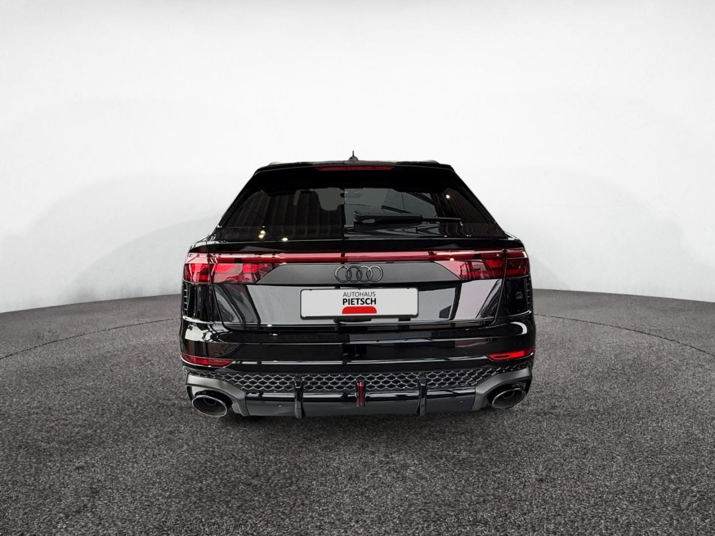 Bild über Audi RS Q8 SUV TFSI quattro 471 kW tiptronic - für weitere Informationen kontaktieren Sie den Audi Partner