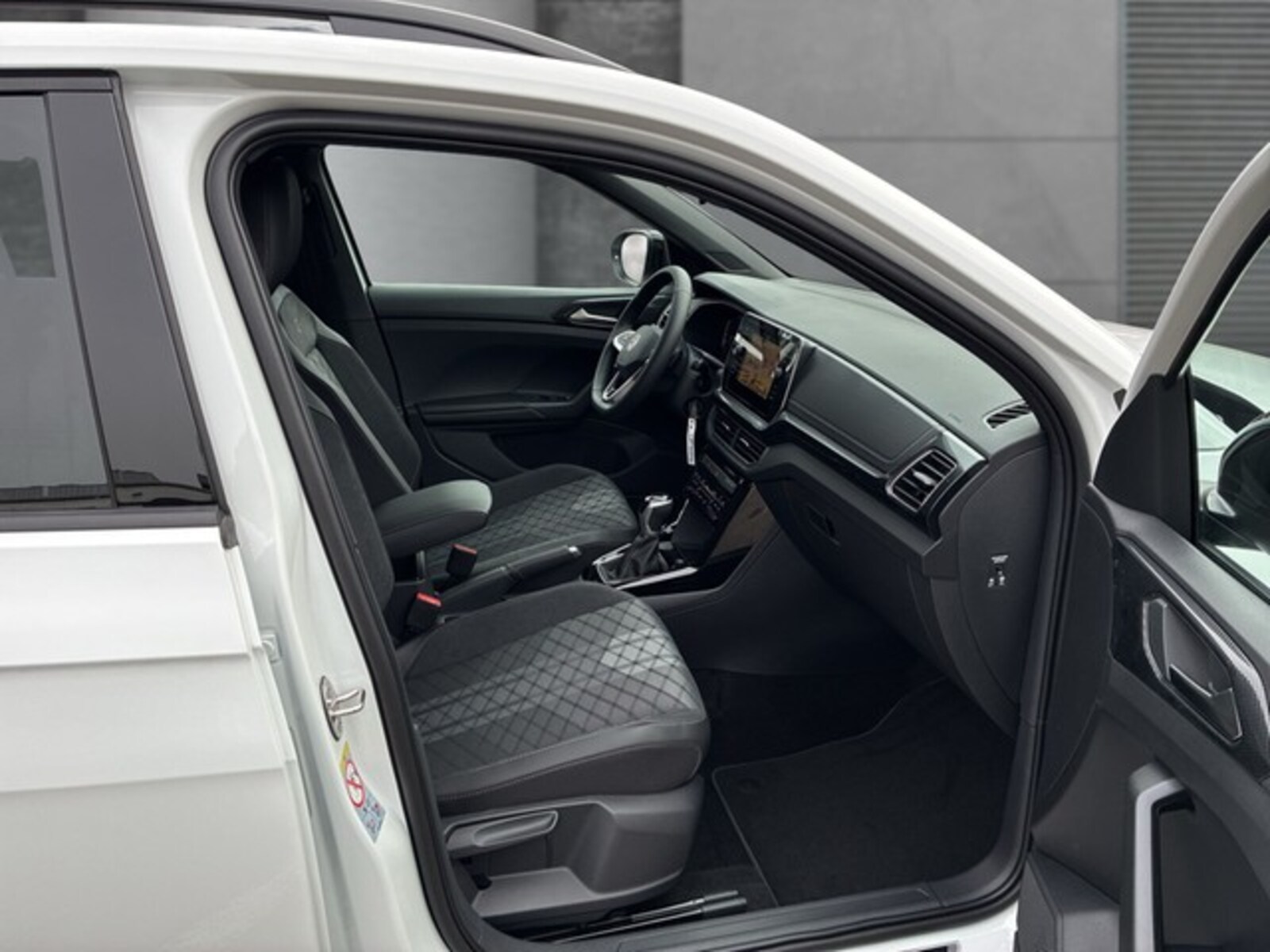 Volkswagen T-Cross – Bild 12