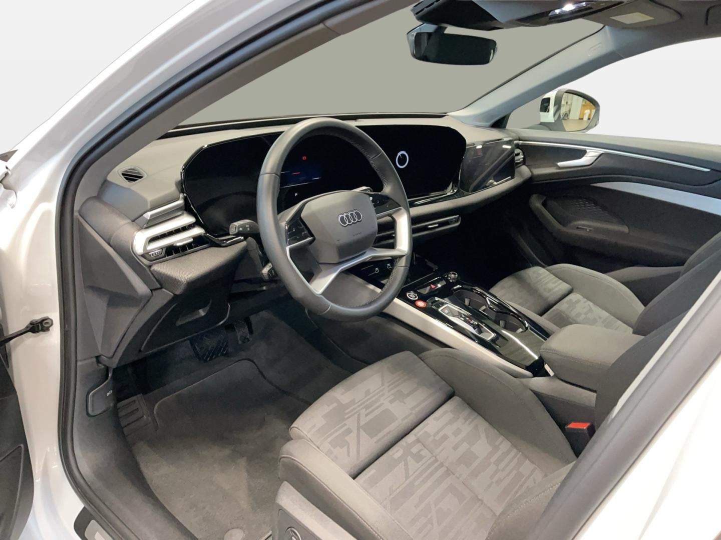 Bild über Audi A6 Avant TFSI 150 kW S tronic - für weitere Informationen kontaktieren Sie den Audi Partner