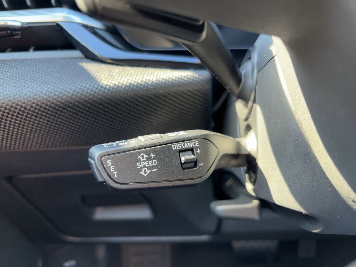 Bild über Audi A6 Avant TDI quattro 150 kW S tronic - für weitere Informationen kontaktieren Sie den Audi Partner