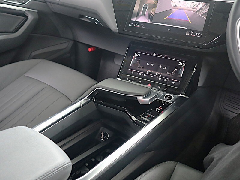 Image about Audi e-tron 50 quattro Advanced 230,00 kW