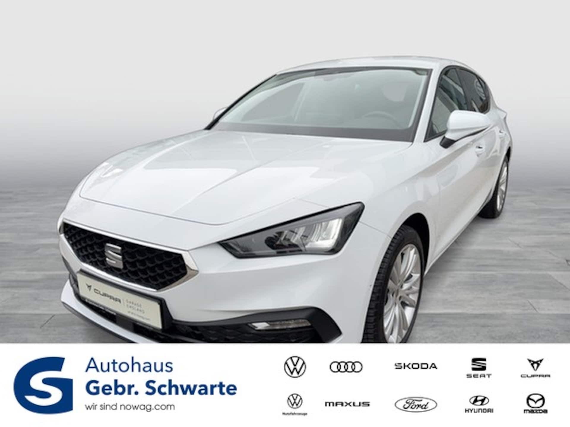 Seat Leon 2025 — Leon 1.5 eTSI DSG Style Edition ACC+LED+NAVI+SHZ
