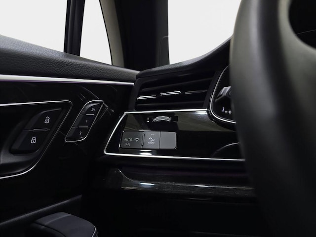 2025 Audi Q7 Premium Plus - Photo 29
