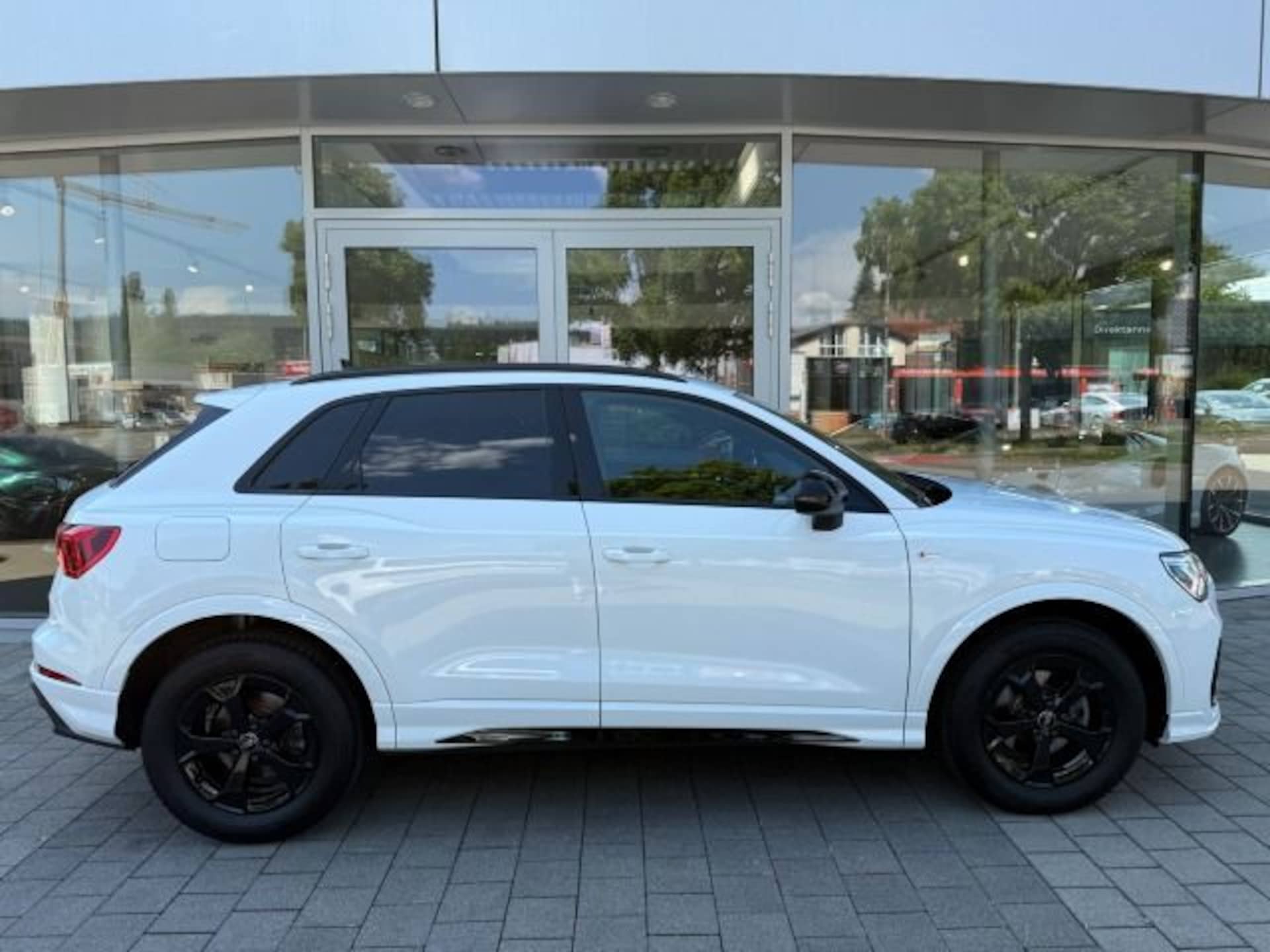 Audi Q3 SUV S line