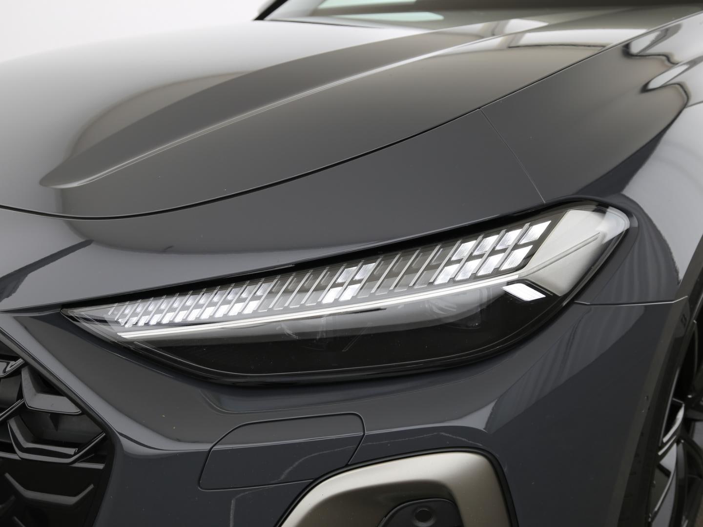 Bild über Audi A5 Avant e-hybrid e-hybrid quattro 270 kW S tronic - für weitere Informationen kontaktieren Sie den Audi Partner