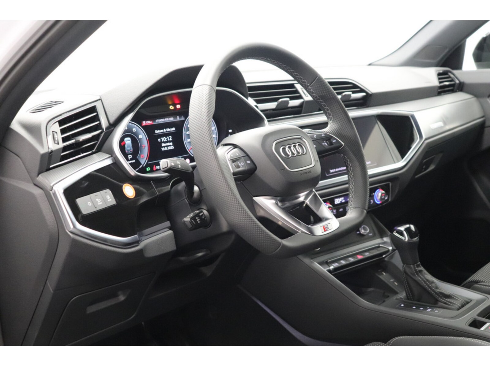 Audi Q3 – Bild 13