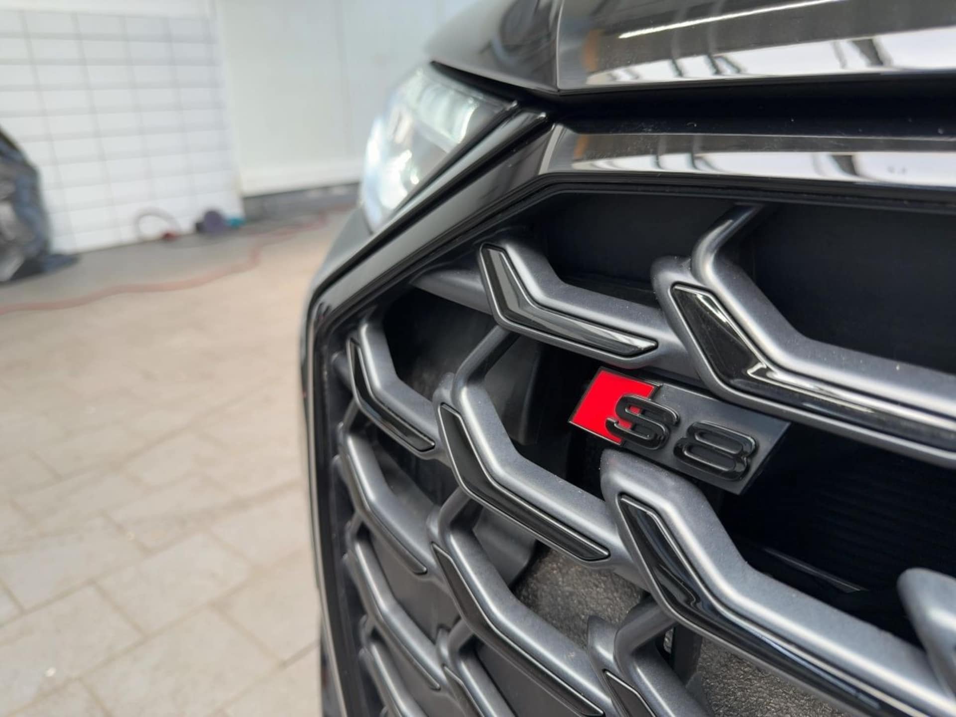 Audi S8