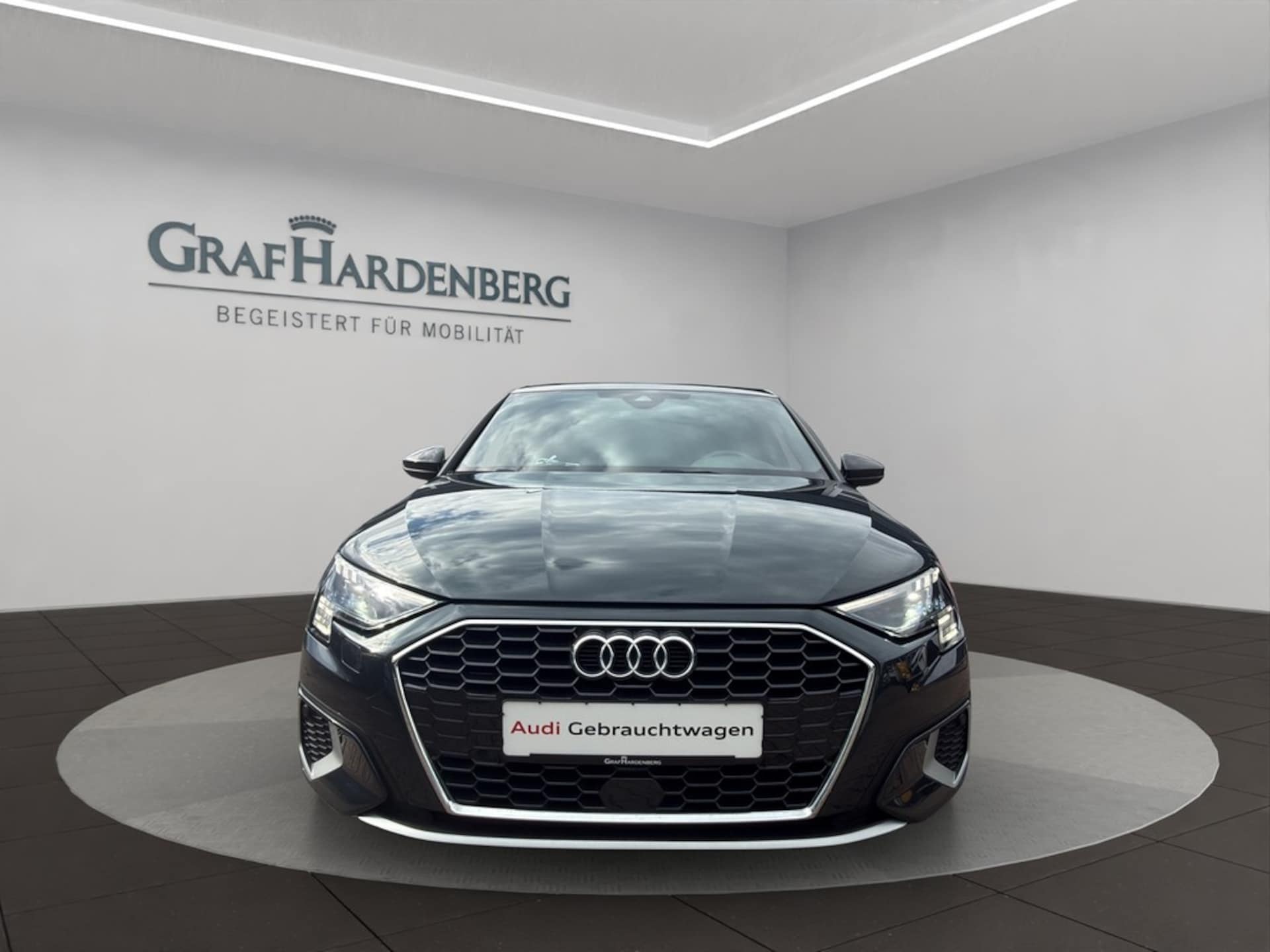 Audi A3 Limousine edition one