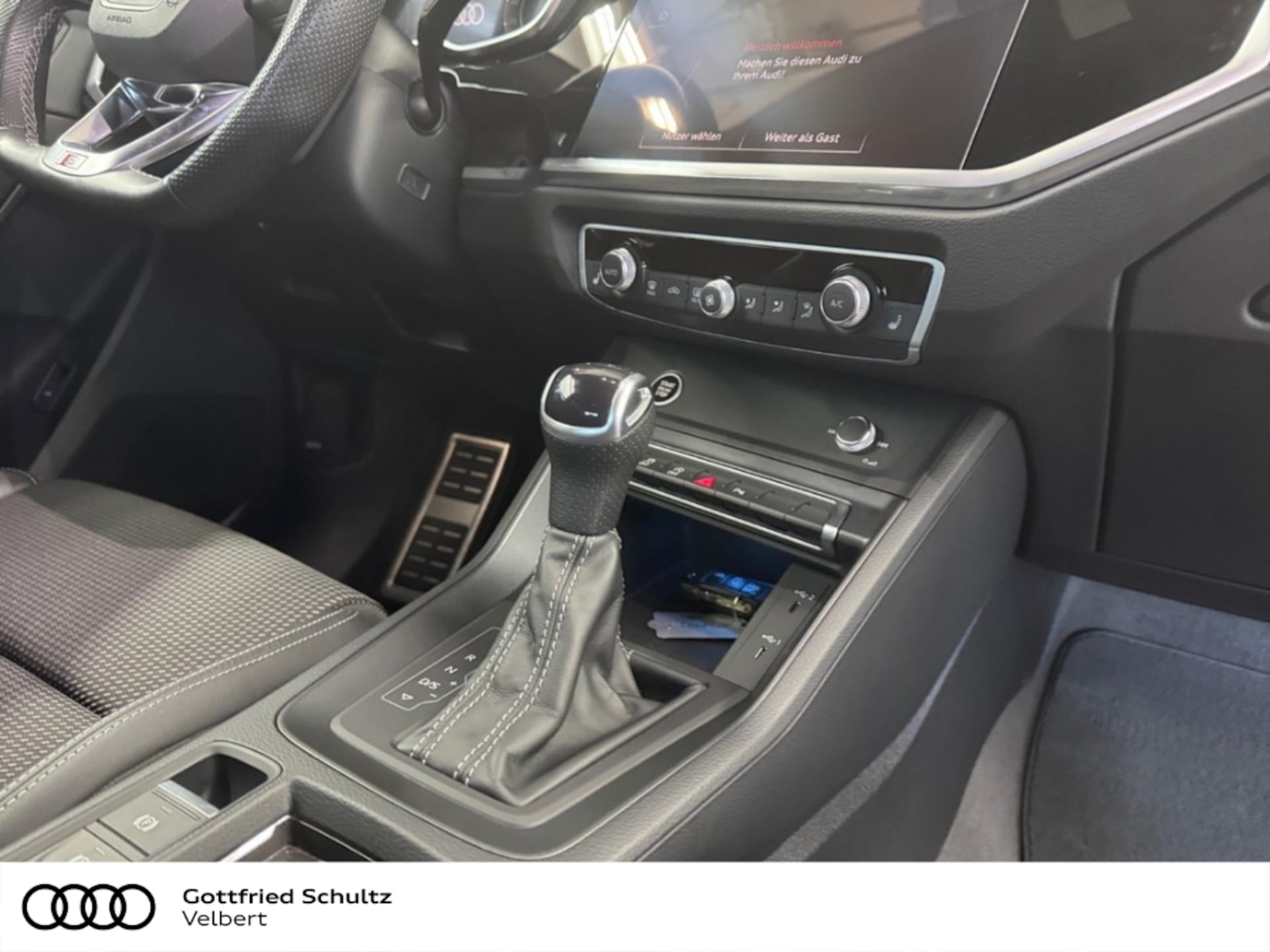 Audi Q3 SUV S line