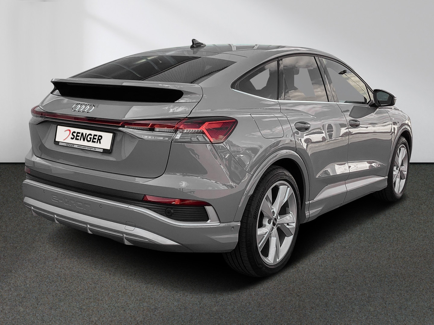 Bild über Audi Q4 Sportback e-tron 40 e-tron - für weitere Informationen kontaktieren Sie den Audi Partner
