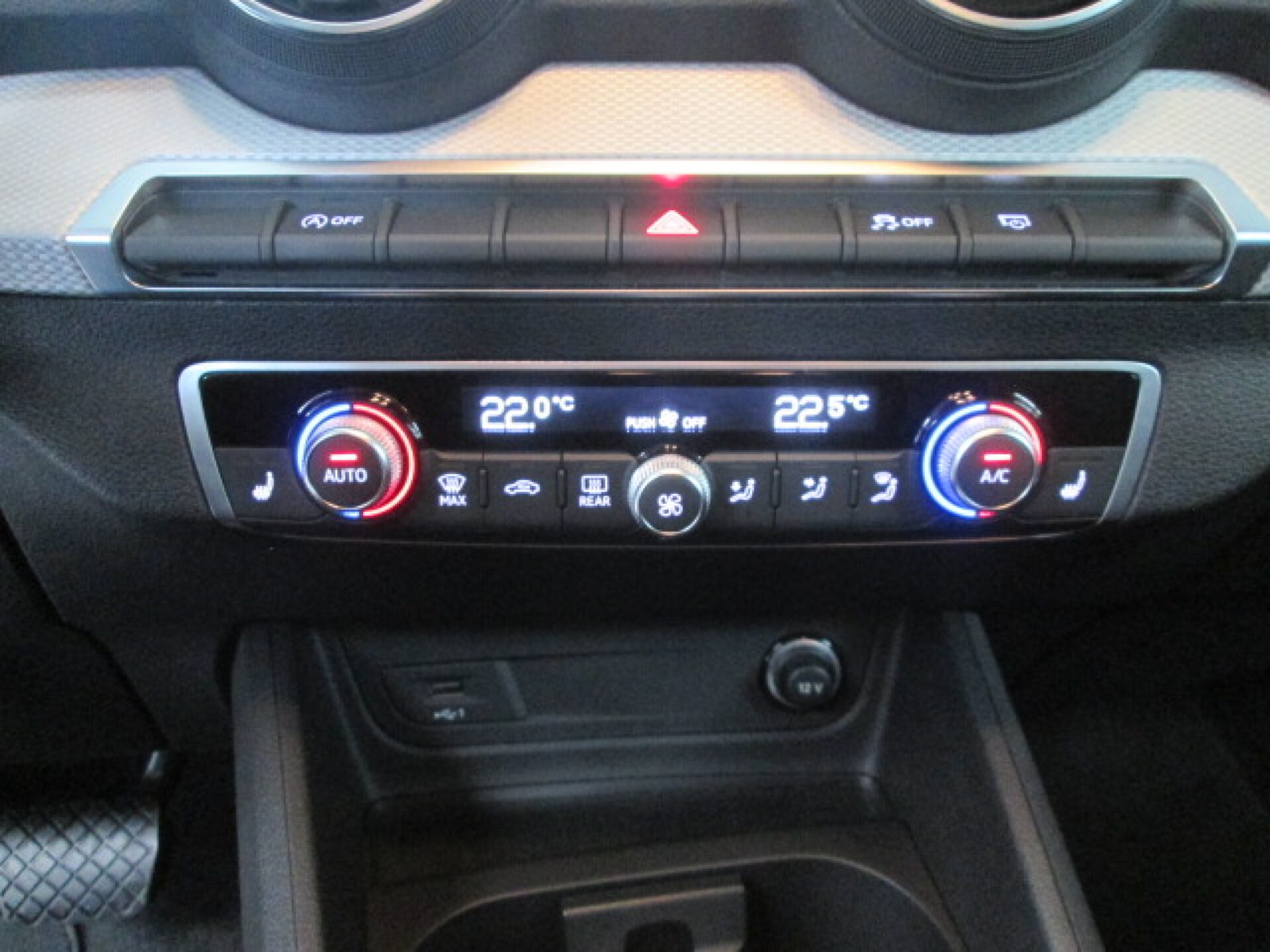 Audi Q2 S line