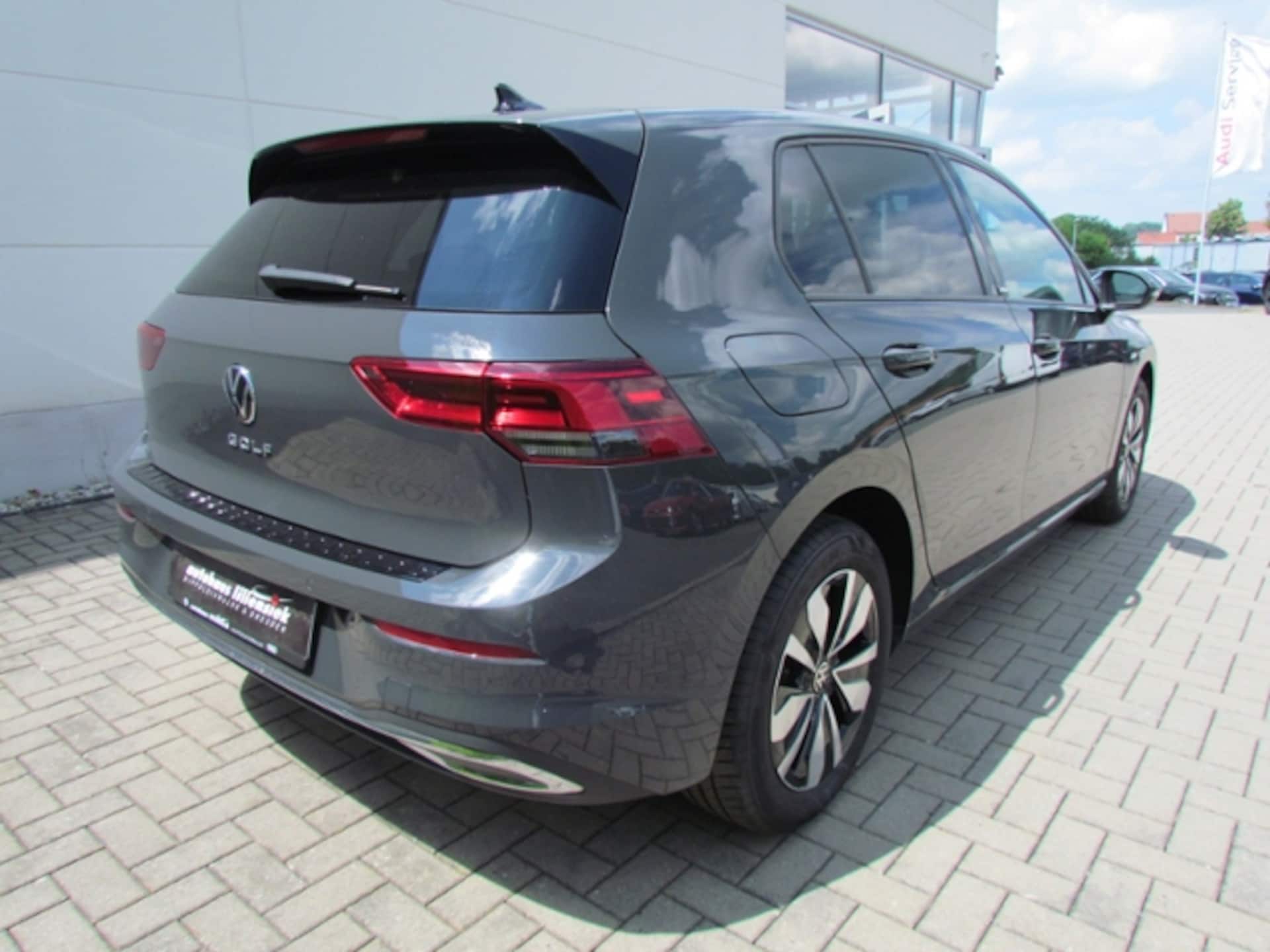 Volkswagen Golf MOVE
