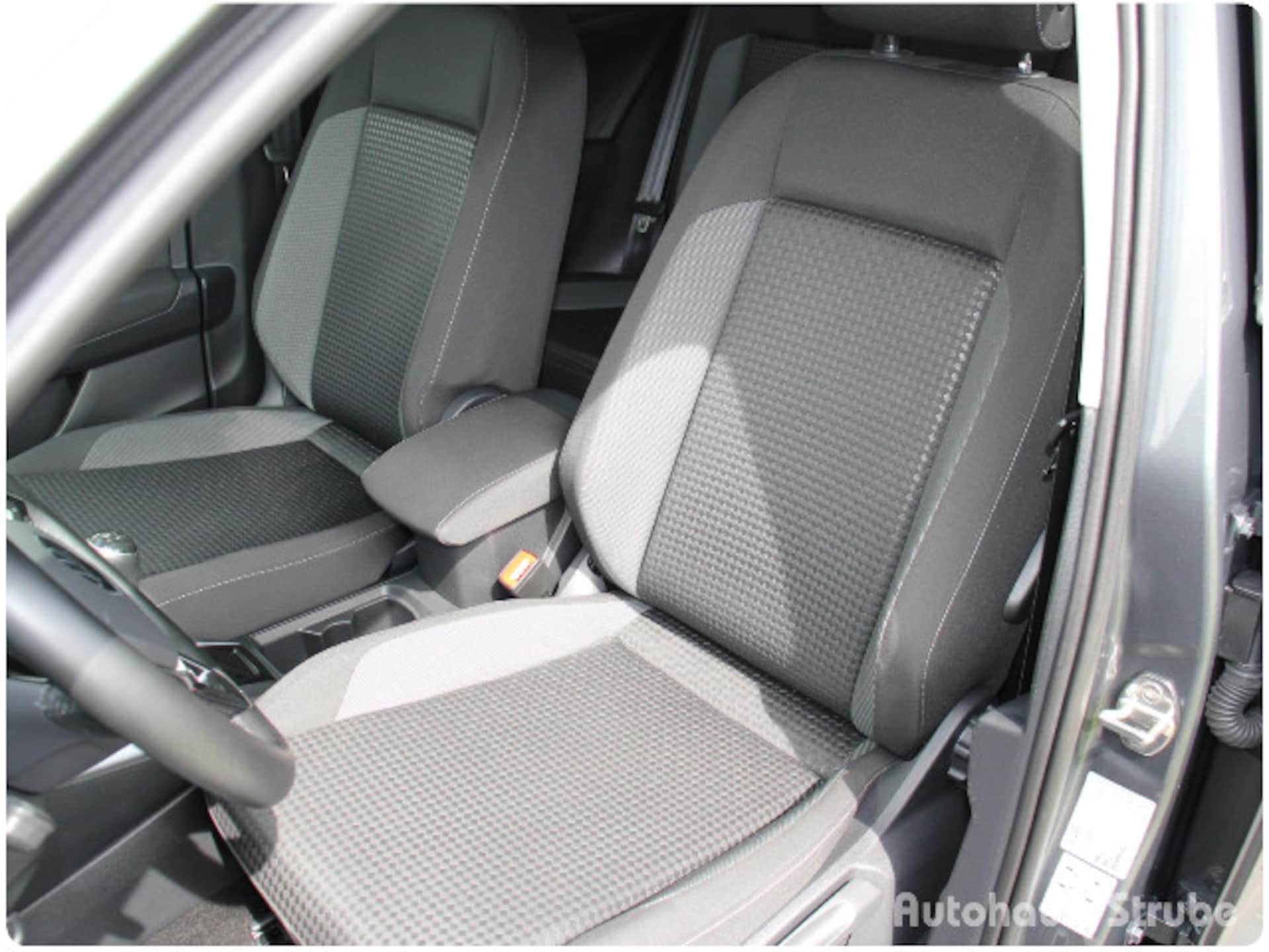 Volkswagen T-Roc Active