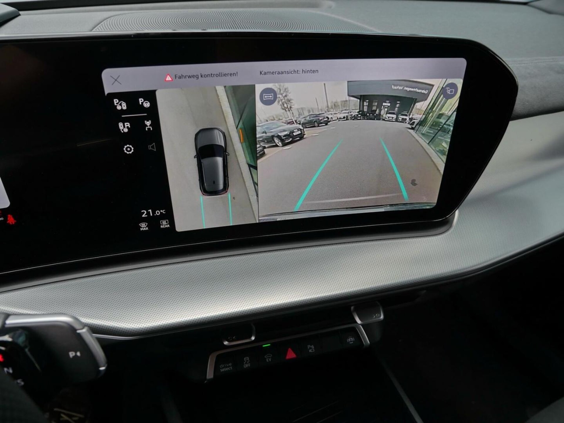 Audi Q3 SUV e-hybrid