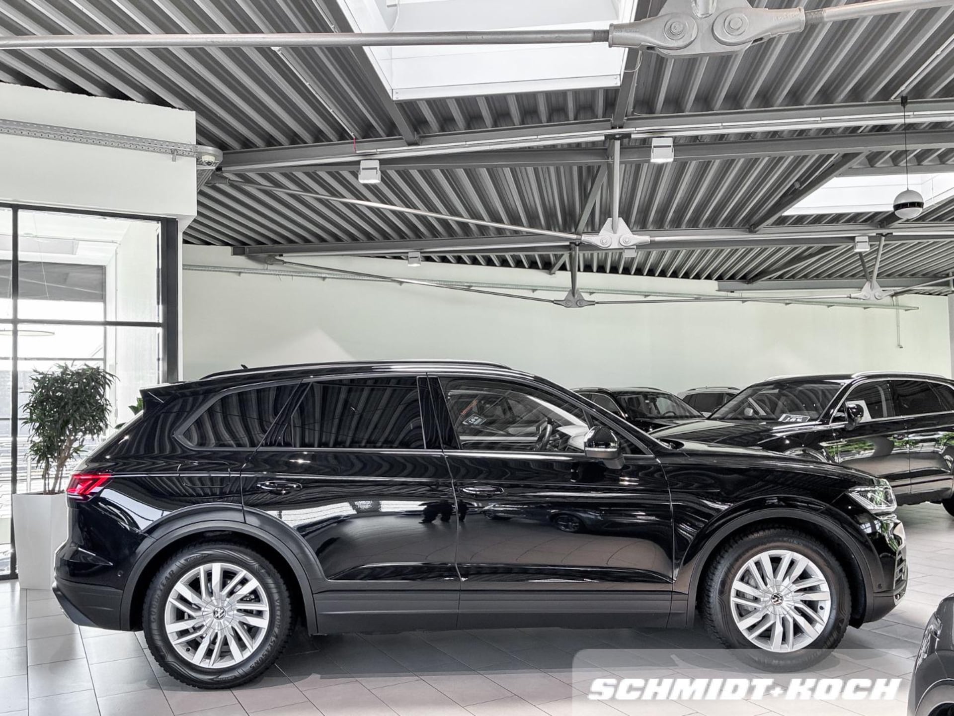 Volkswagen Touareg Basis-Modell