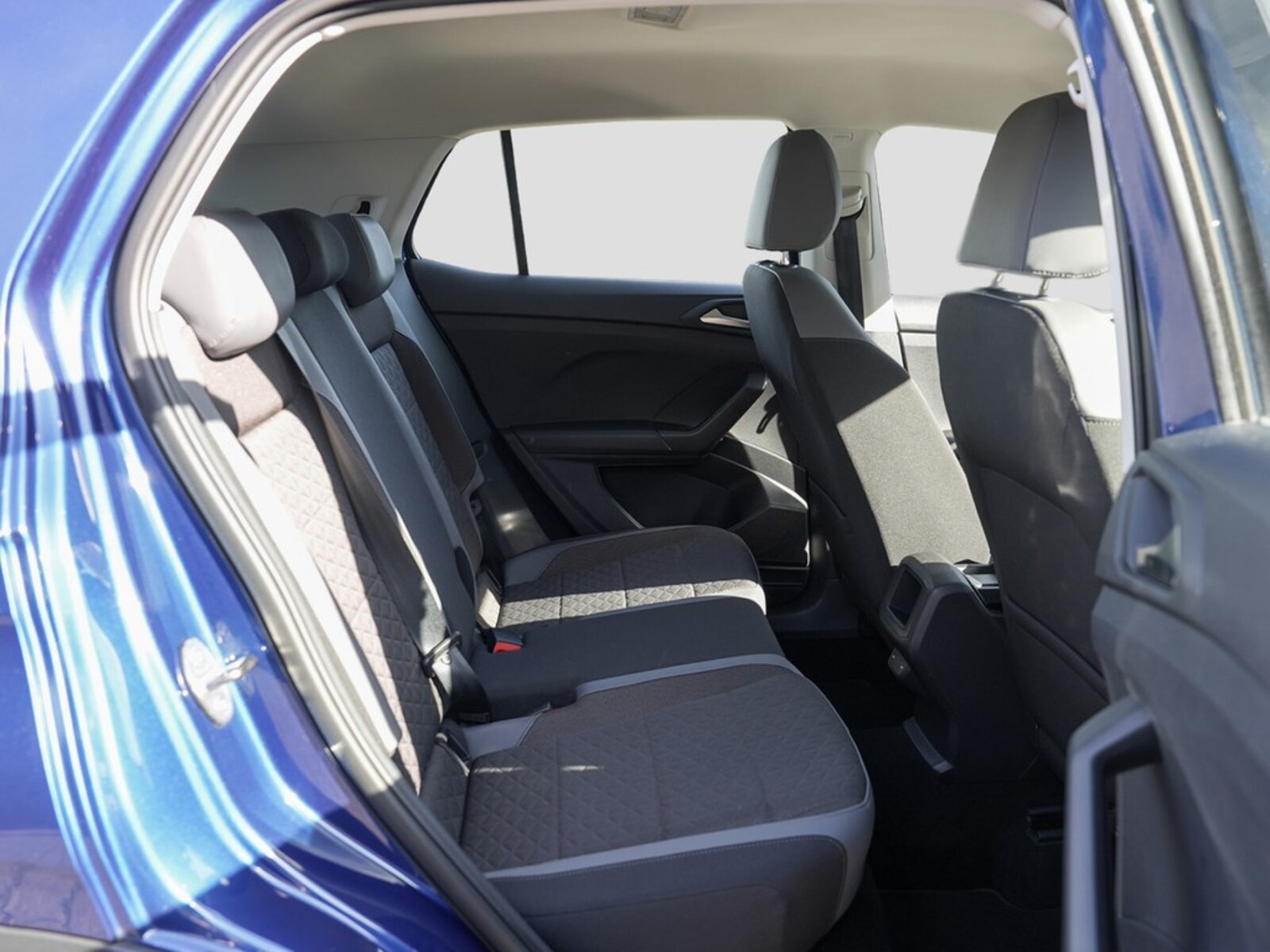 Volkswagen T-Cross – Bild 10