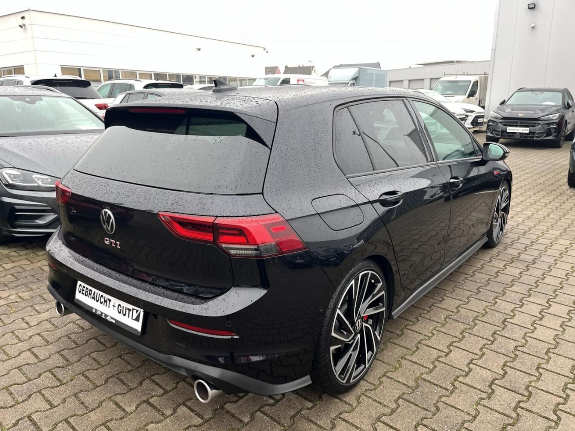 Volkswagen Golf GTI