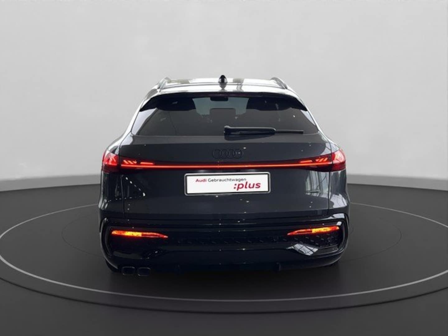 Bild über Audi Q5 Sportback TDI quattro 150 kW S tronic - für weitere Informationen kontaktieren Sie den Audi Partner