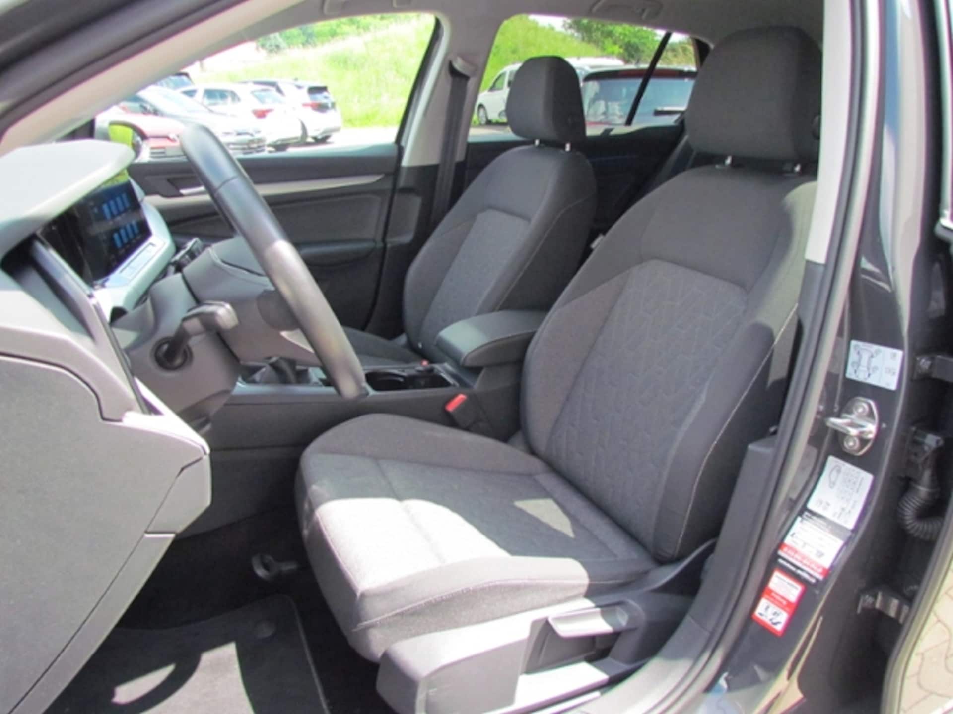 Volkswagen Golf MOVE