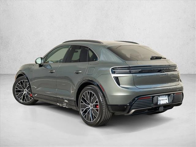 2025 Porsche Macan Electric