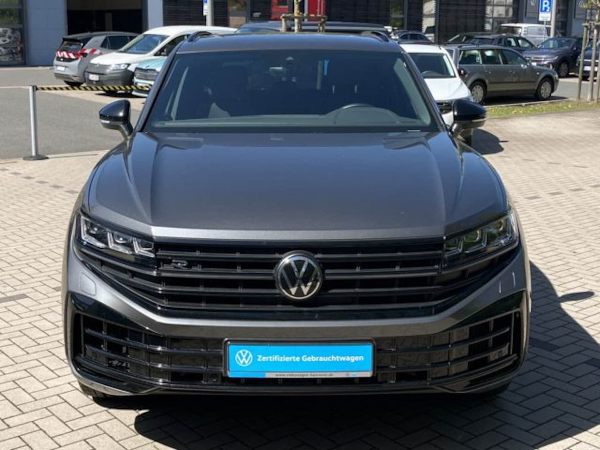 Volkswagen Touareg R
