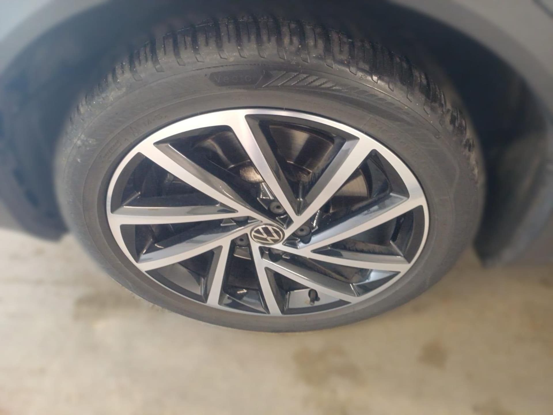 Volkswagen T-Roc R