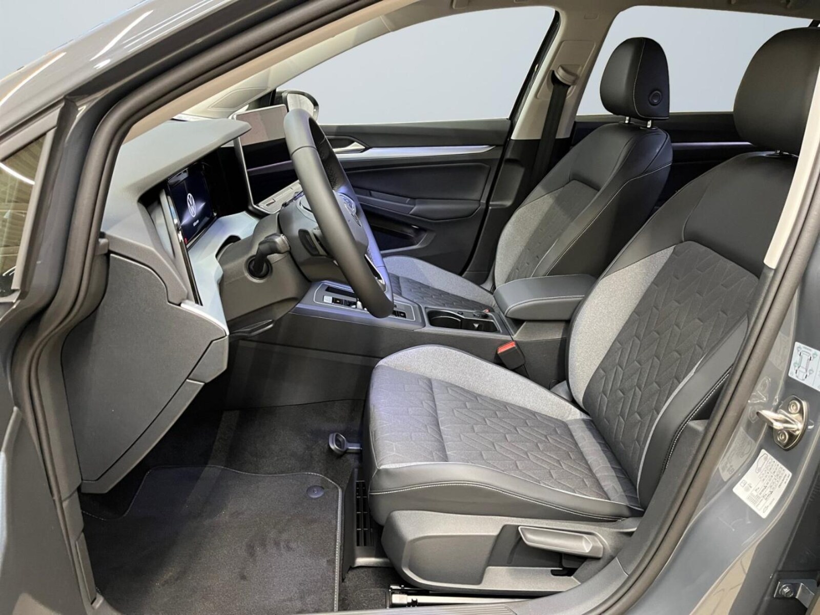 Volkswagen Golf Variant – Bild 7