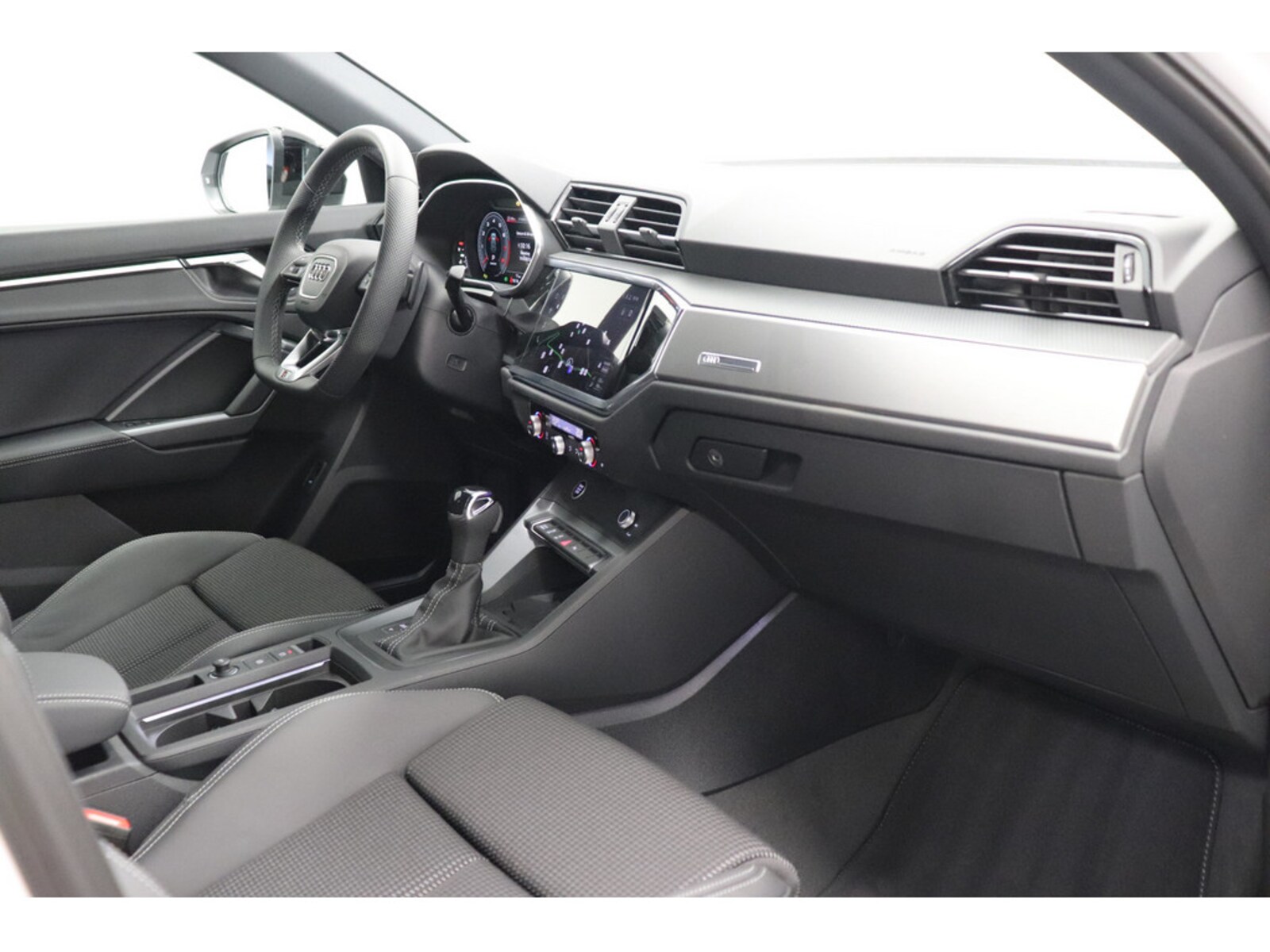 Audi Q3 – Bild 18