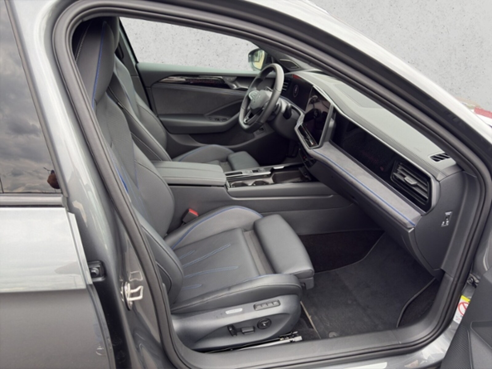 Volkswagen Passat – Bild 12